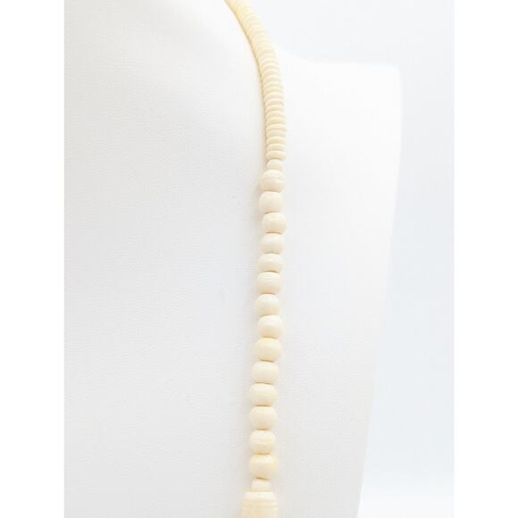 Antique Cream Hand Carved Pierced Bead Barrel Clasp 26" Necklace - Picture 7 of 10